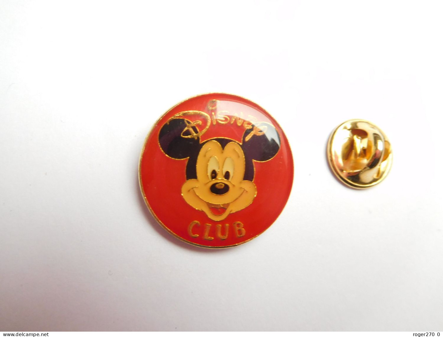 Beau Pin's , Disney , Mickey , Disney Club , Signature Dans Cadre , Diamètre : 23 Mm - Disney