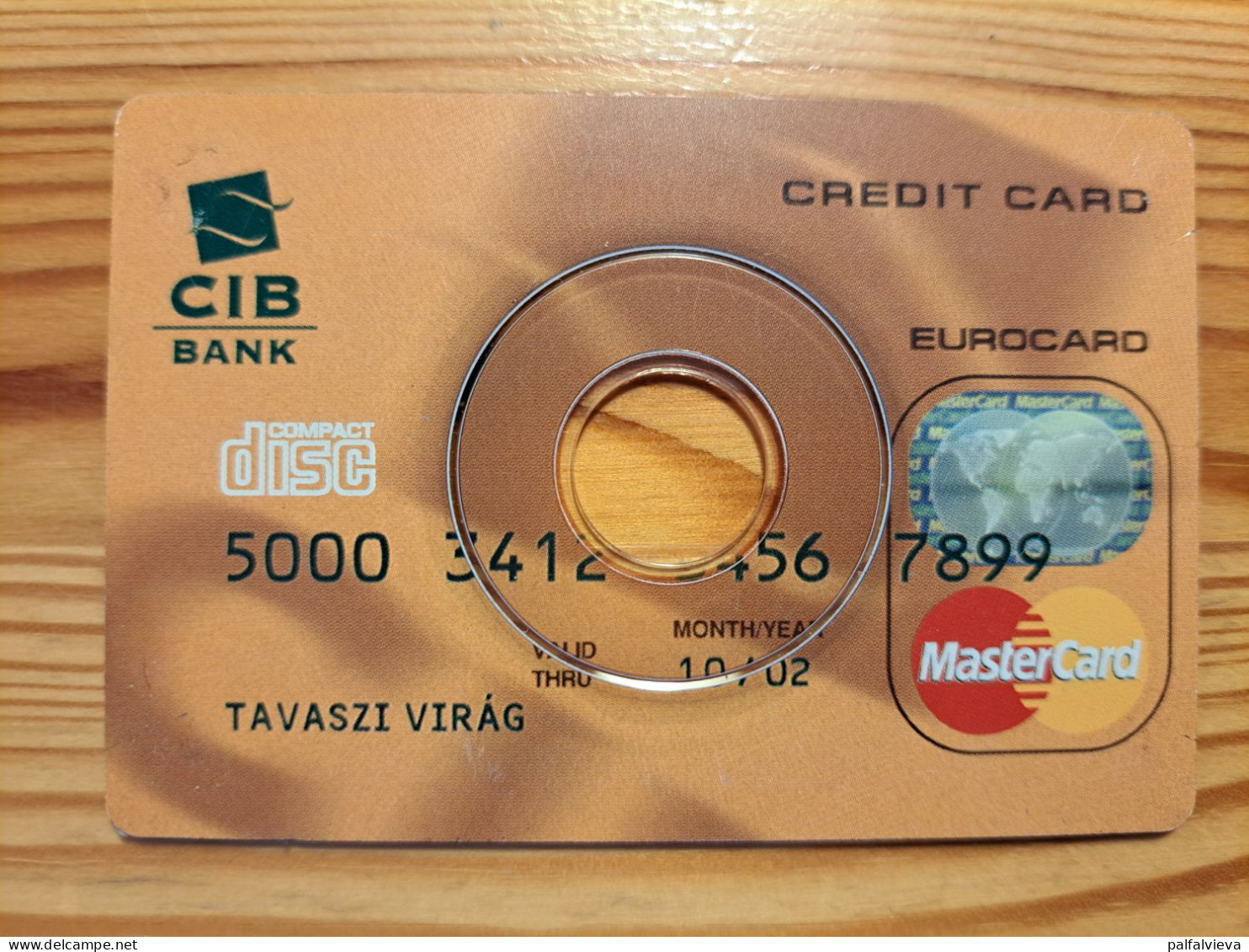 CIB Bank Credit Card Hungary - Sample, With CD - Krediet Kaarten (vervaldatum Min. 10 Jaar)