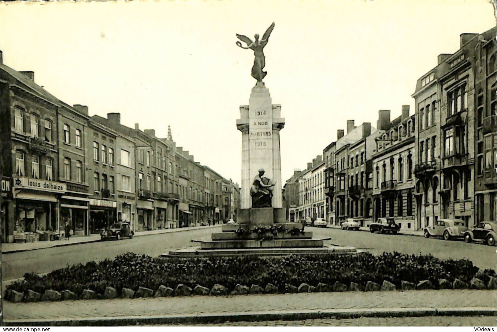 Belgique -  Hainaut - Charleroi - Monument Aux Morts - Charleroi