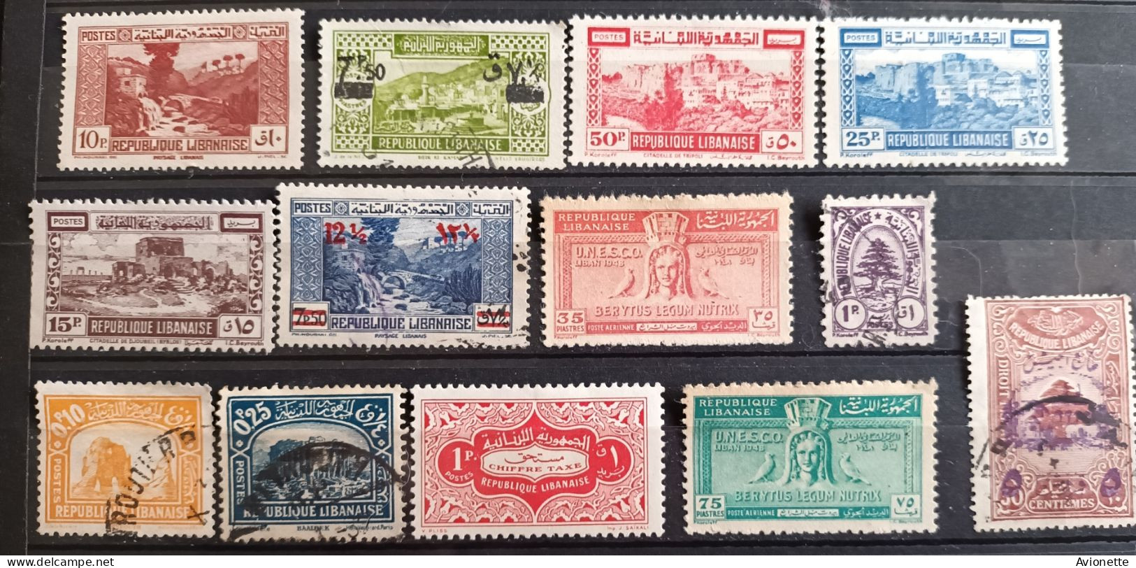 République Libanaise (30 Timbres Anciens) - Lebanon