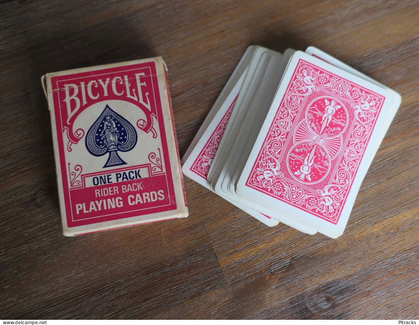 BICYCLE Jeu Cartes Collector Dans Sa Boite  D'origine Bon Etat - Autres & Non Classés