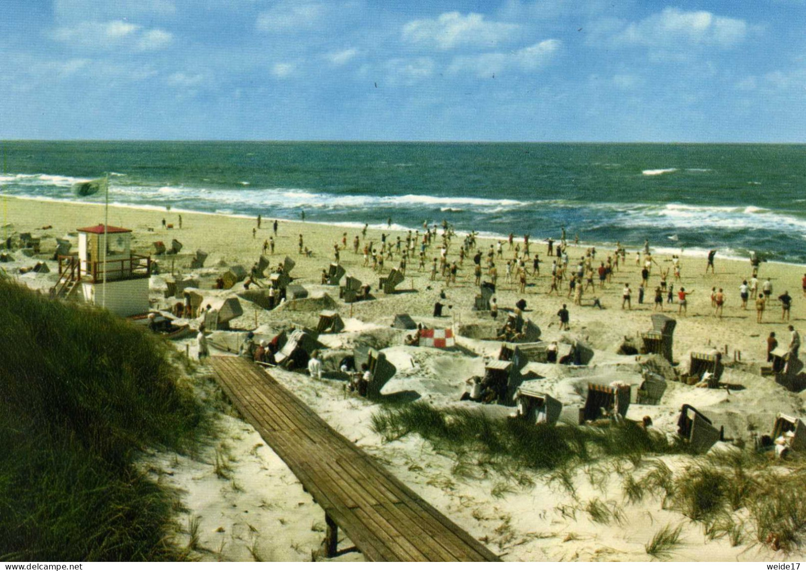 05618 - Nordseeinsel SYLT - Blick Auf Den Weststrand Bei List Mit DLRG-Station (1) - Sylt