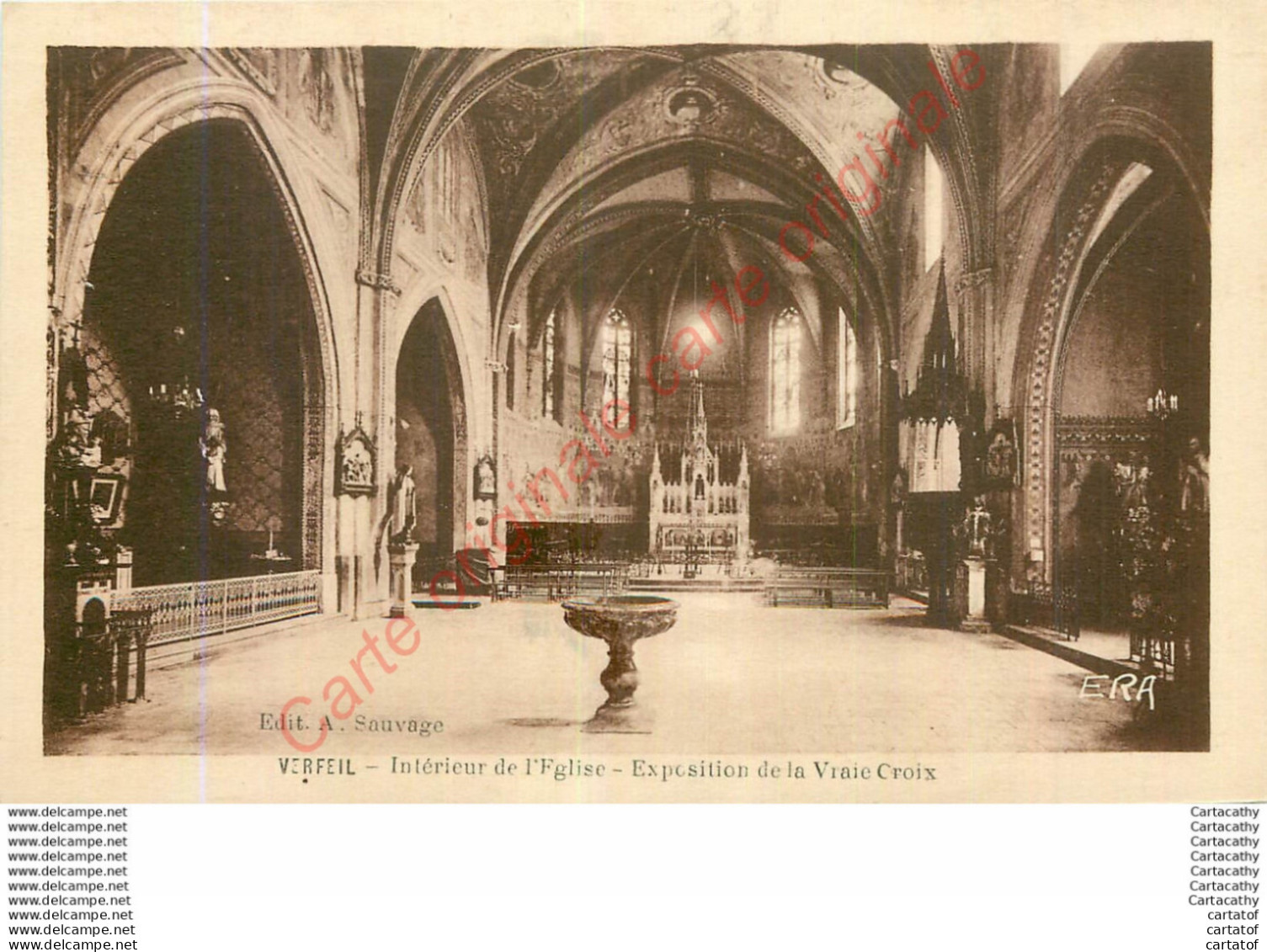 31.  VERFEIL .  Intérieur De L'Eglise .  Exposition De La Vraie Croix . - Verfeil