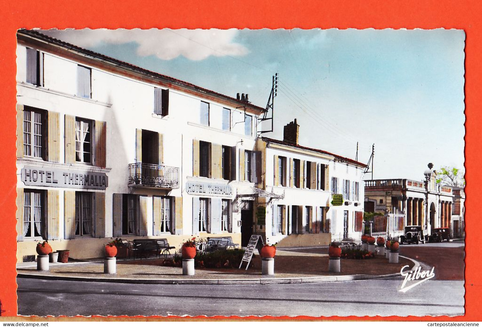 33915 / ⭐ SAUJON 17-Charente-Maritime Hotel THERMALIA Le Carrefour Devant 1940s Photo-Bromure GILBERT 12 - Saujon