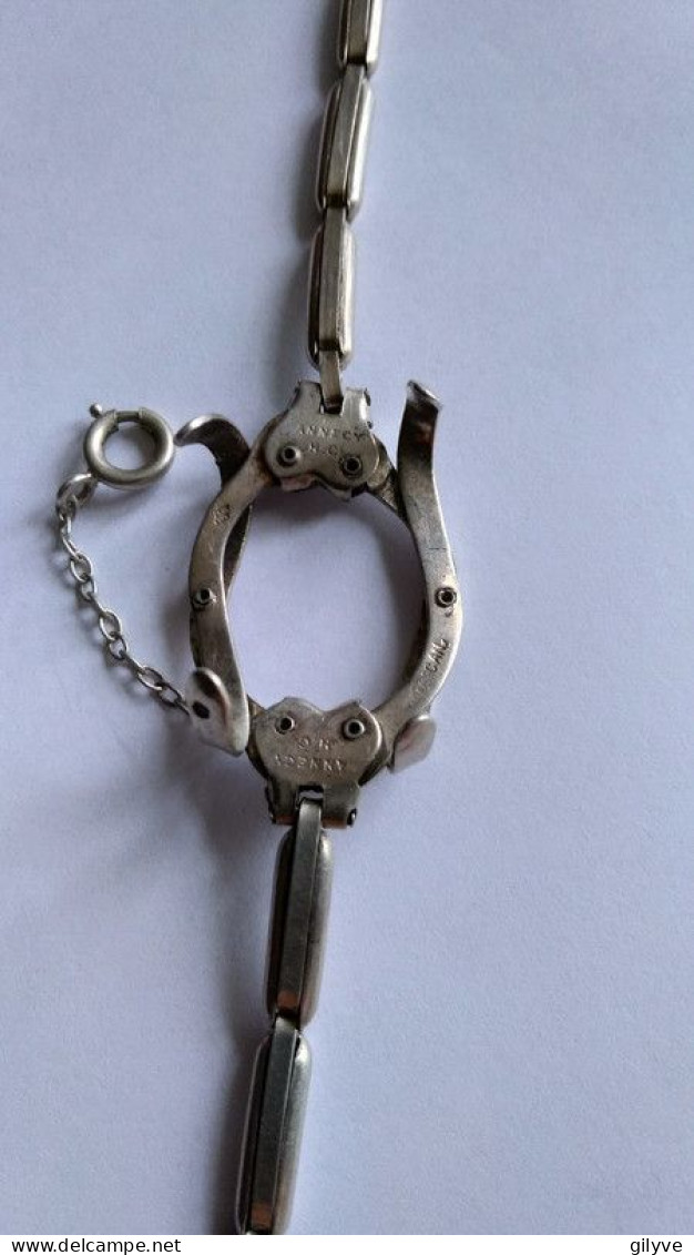 Bracelet Porte Montre Ancien En Argent Poinçonné. Annecy.M.C     (Btn°1. ) - Pendenti