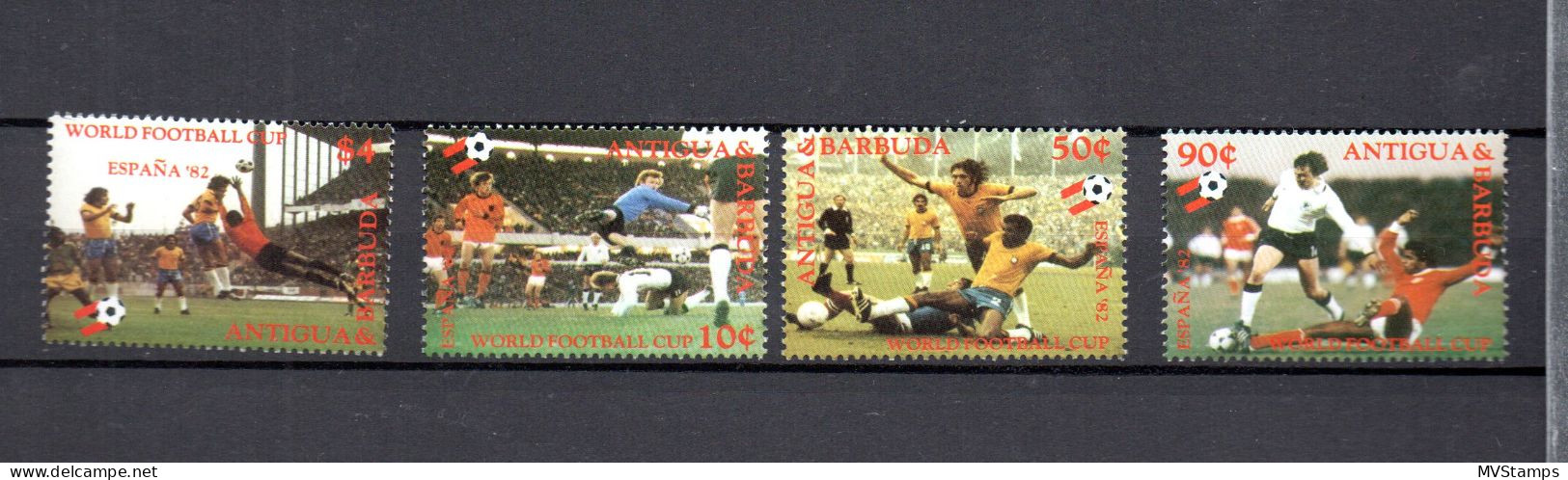 Antigua-Barbuda 1982 Satz 659/62 Fussball WM Postfrisch/MNH - Antigua Y Barbuda (1981-...)