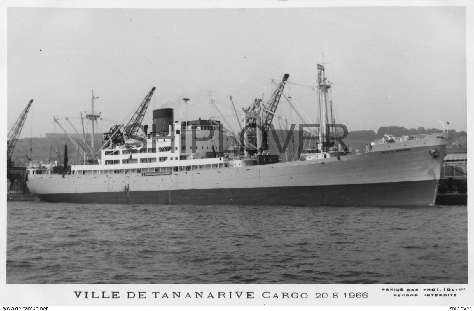 Cargo Français VILLE DE TANARARIVE - Carte Photo éditions Marius Bar - Bateau/ship/schiff - Commerce