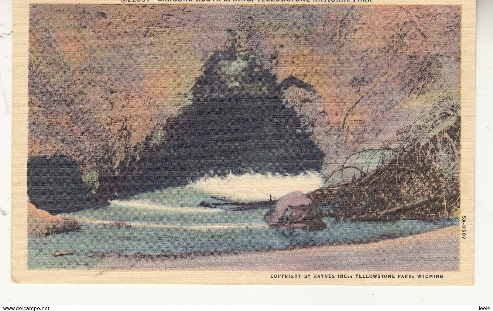 CJ23.  Vintage US Postcard.  Dragons Mouth Spring. Yellowstone National Park - Yellowstone