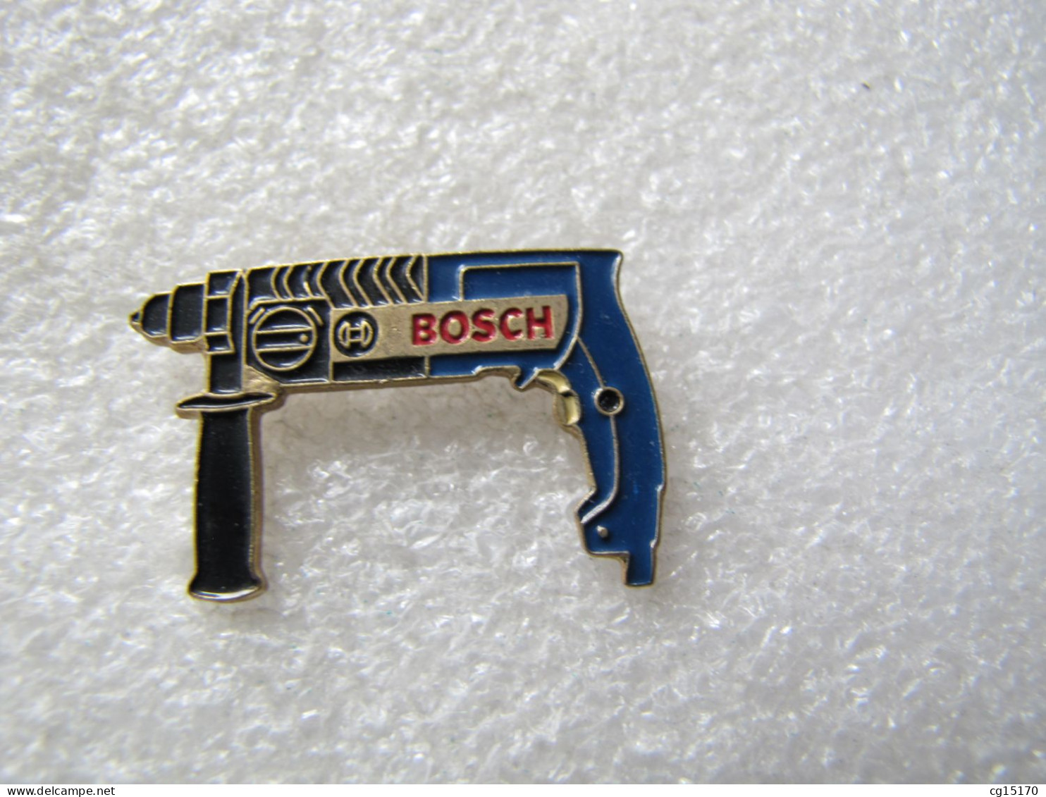 PIN'S   BOSCH   PERFORATEUR - Marques