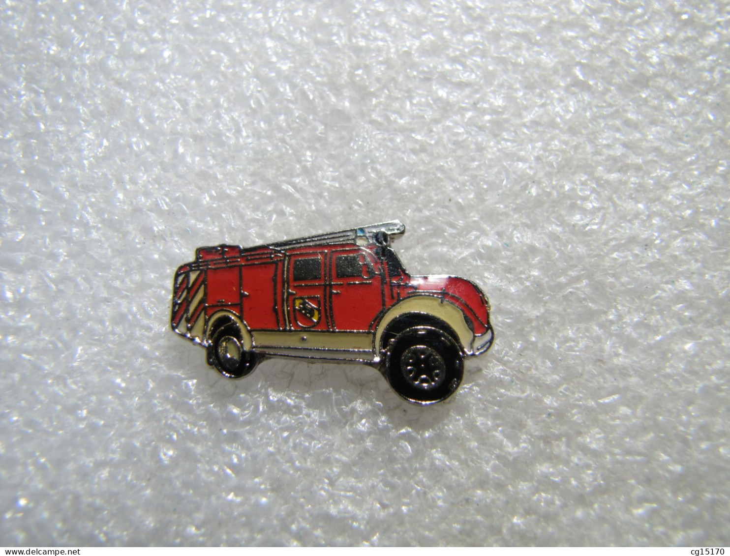 RARE PIN'S   CAMION POMPIERS  MAGIRUS DEUTZ - Brandweerman