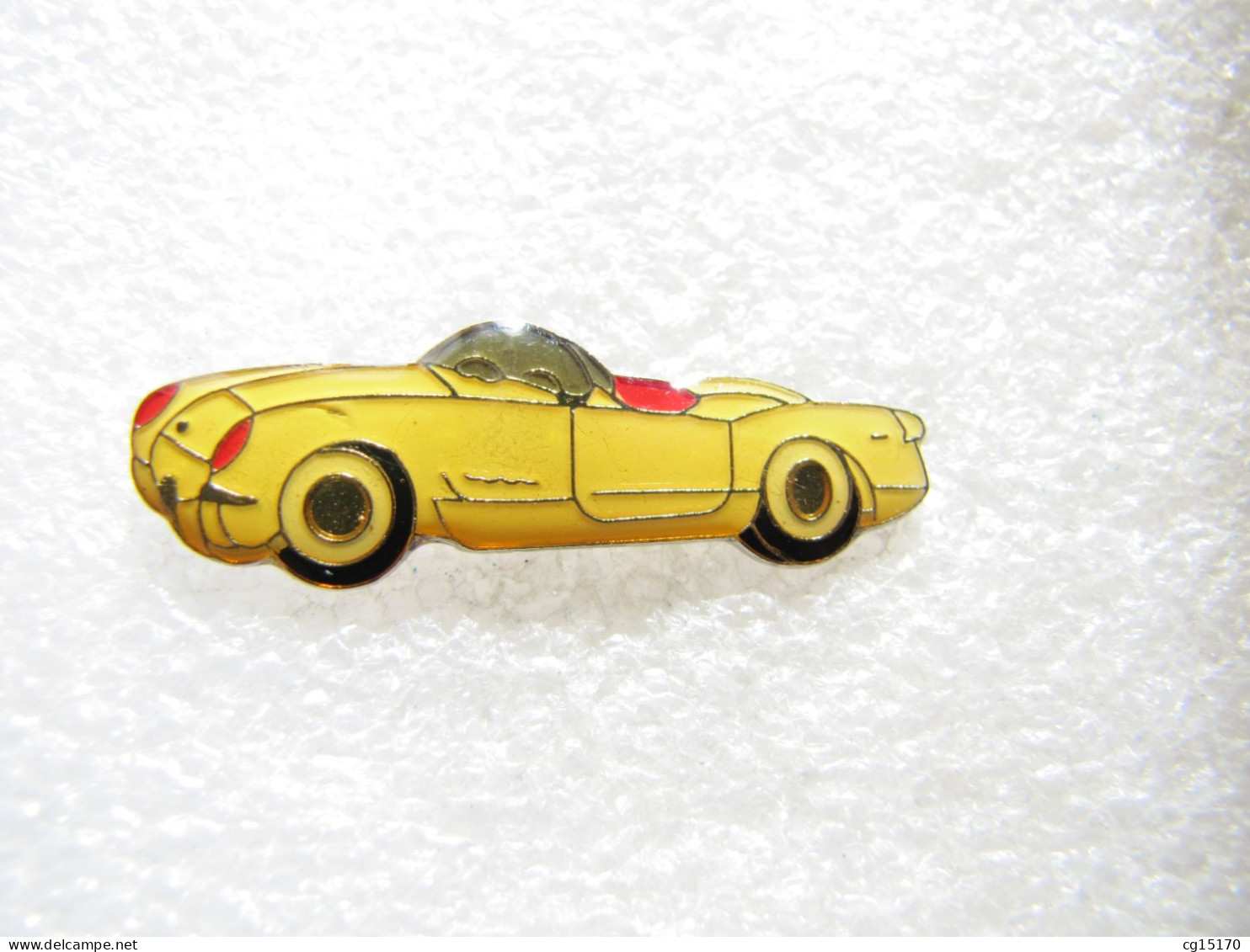 PIN'S   CHEVROLET   CORVETTE  C 1  1956 - Corvette