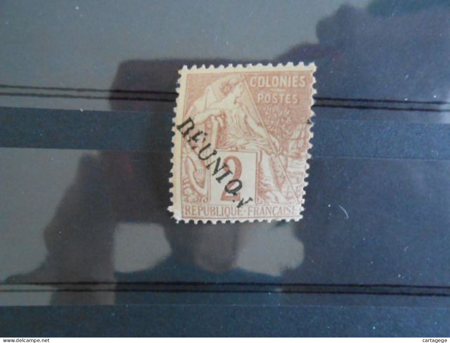 REUNION YT 18 ALLEGORIE Surchargé REUNION 2c. Lilas-brun** - Unused Stamps