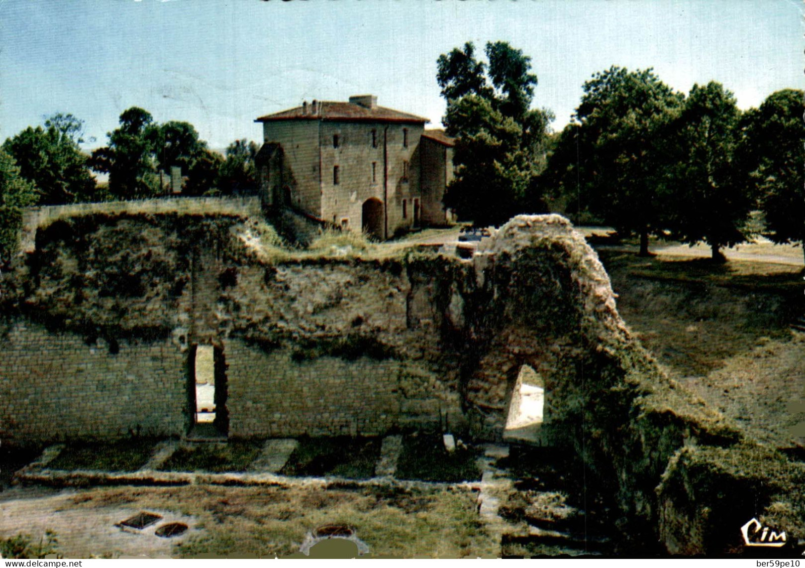 33 BLAYE RUINES DU CHATEAU DES RUDEL - Blaye