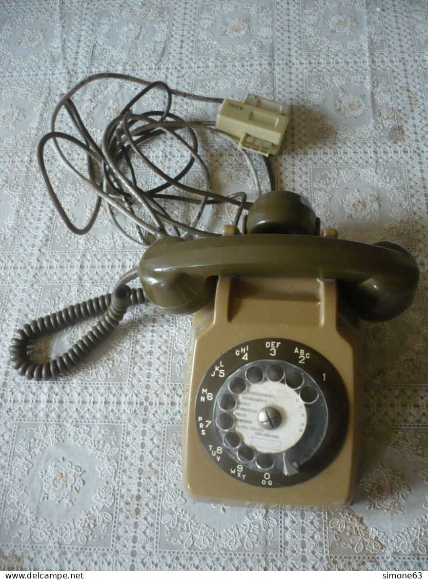 Ancien Téléphone à Cadran Socotel - Vintage 80 - Décoration  - Utilisation - Téléphonie