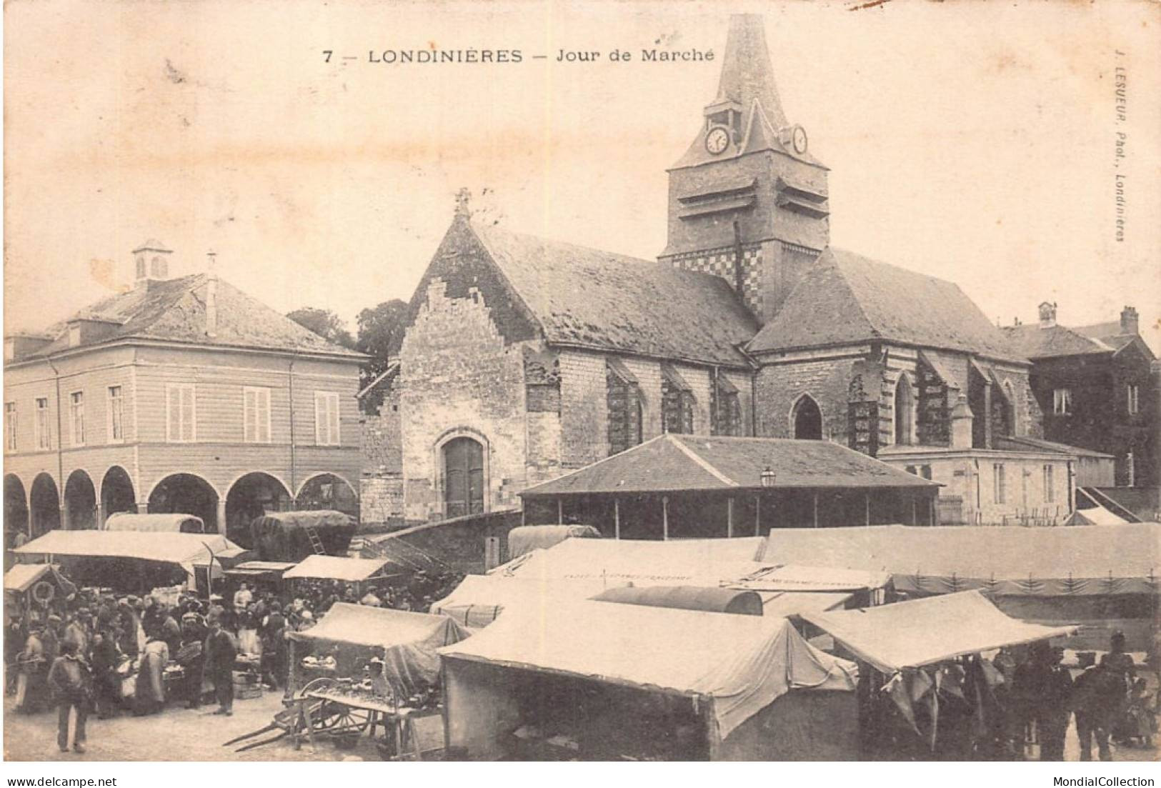 AHDP12-015-76 LONDINIERES JOUR DE MARCHE EGLISE - Londinières