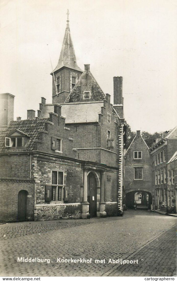 Netherlands Middelburg  Koorkerkhof Met Abdijpoort - Middelburg