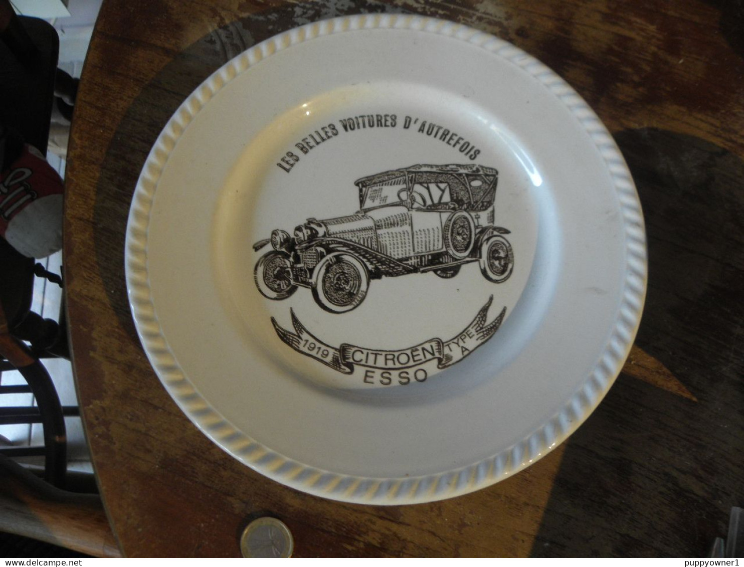 Assiette Ceramique, Publicité Esso, Belle Voitures D'autre Temps Citroen 1919 Type A - Non Classés