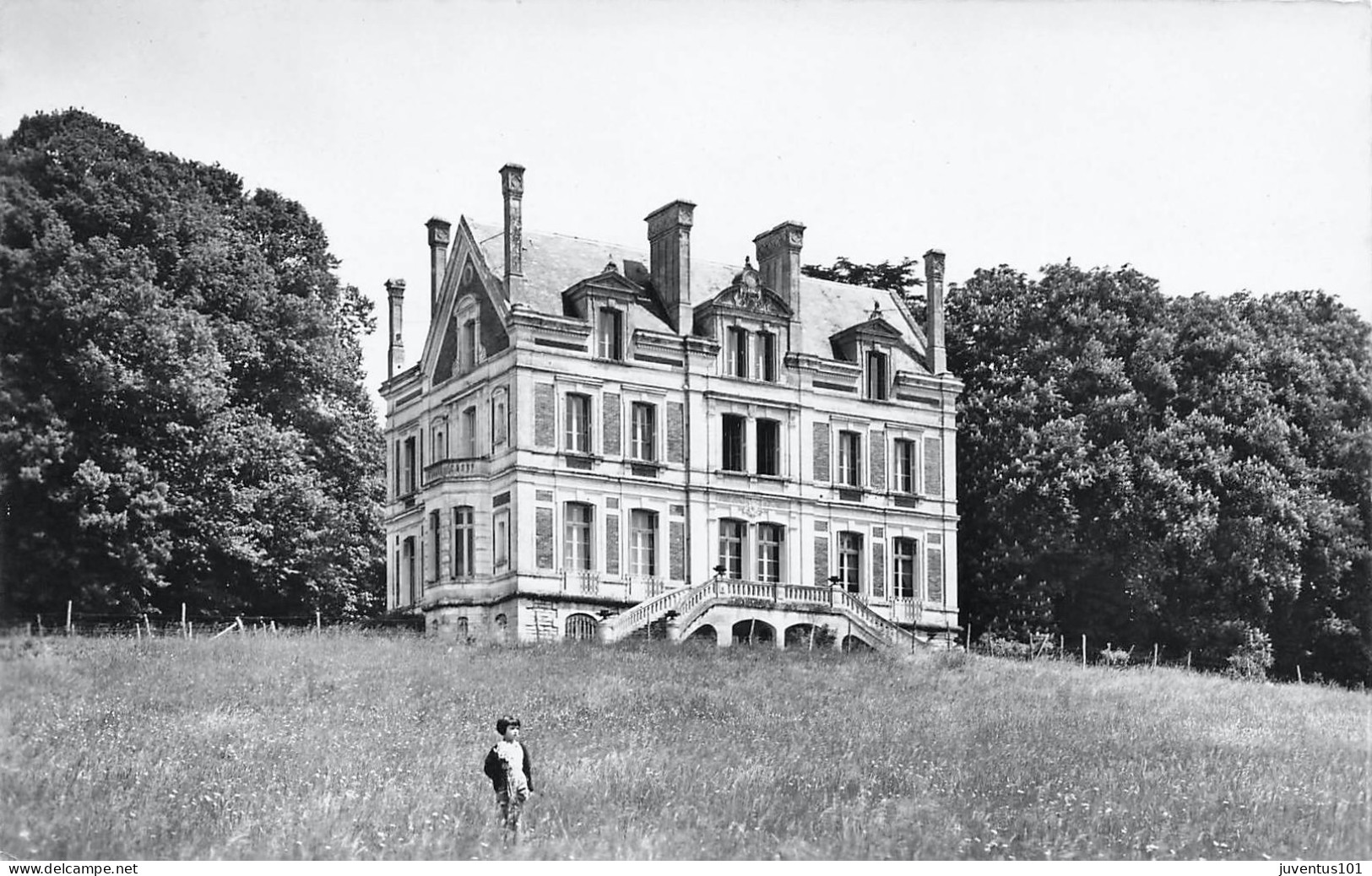 CPSM Pontvallain-Château Des Touches   L2785 - Pontvallain