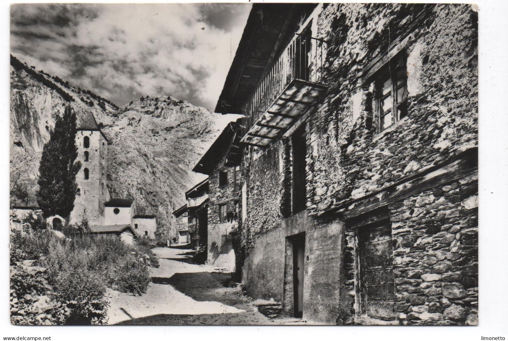 Valls D'Andorra  - CANILLO -   Rue Typique  N°  4 ( Carte  Photo )   CP SM - Andorre