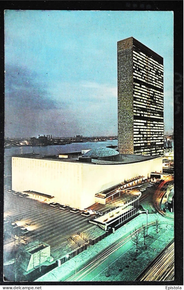 ► UNITED NATIONS Building At Night 1960s  - NEW YORK CITY (Architecture) - Manhattan