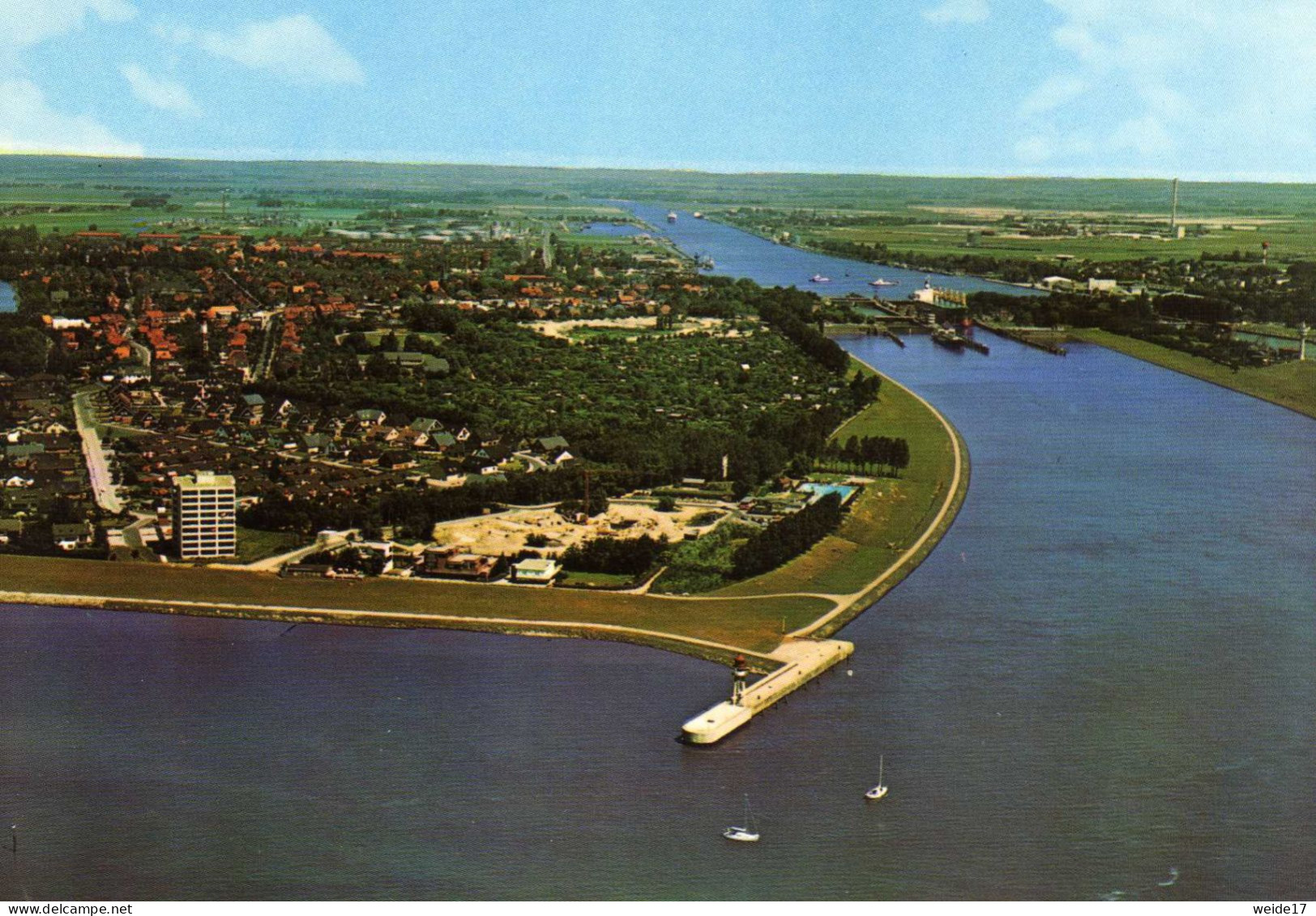 05631 - BRUNSBÜTTEL - Blick Auf Die Stadt Und Die Einfahrt Num Nord-Ostsee-Kanal - Brunsbüttel