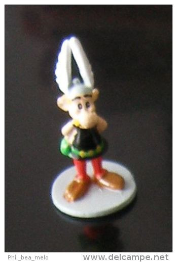 ASTERIX - FIGURINE ZAINI SERIE 2014 - ASTERIX SANS GLAIVE - EMBALLAGE D'ORIGINE - Asterix