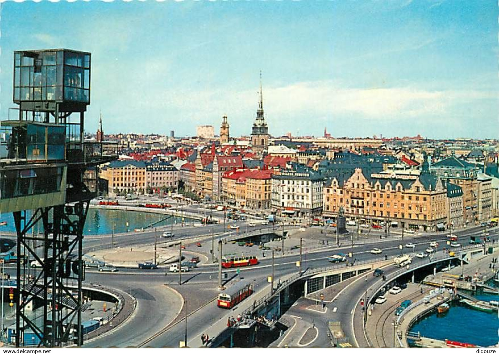 Suède - Sverige - Stockholm - Slussen Och Gamia Sta'n - Slussen And The Old Town - Automobiles - Bus - CPM - Voir Scans  - Schweden