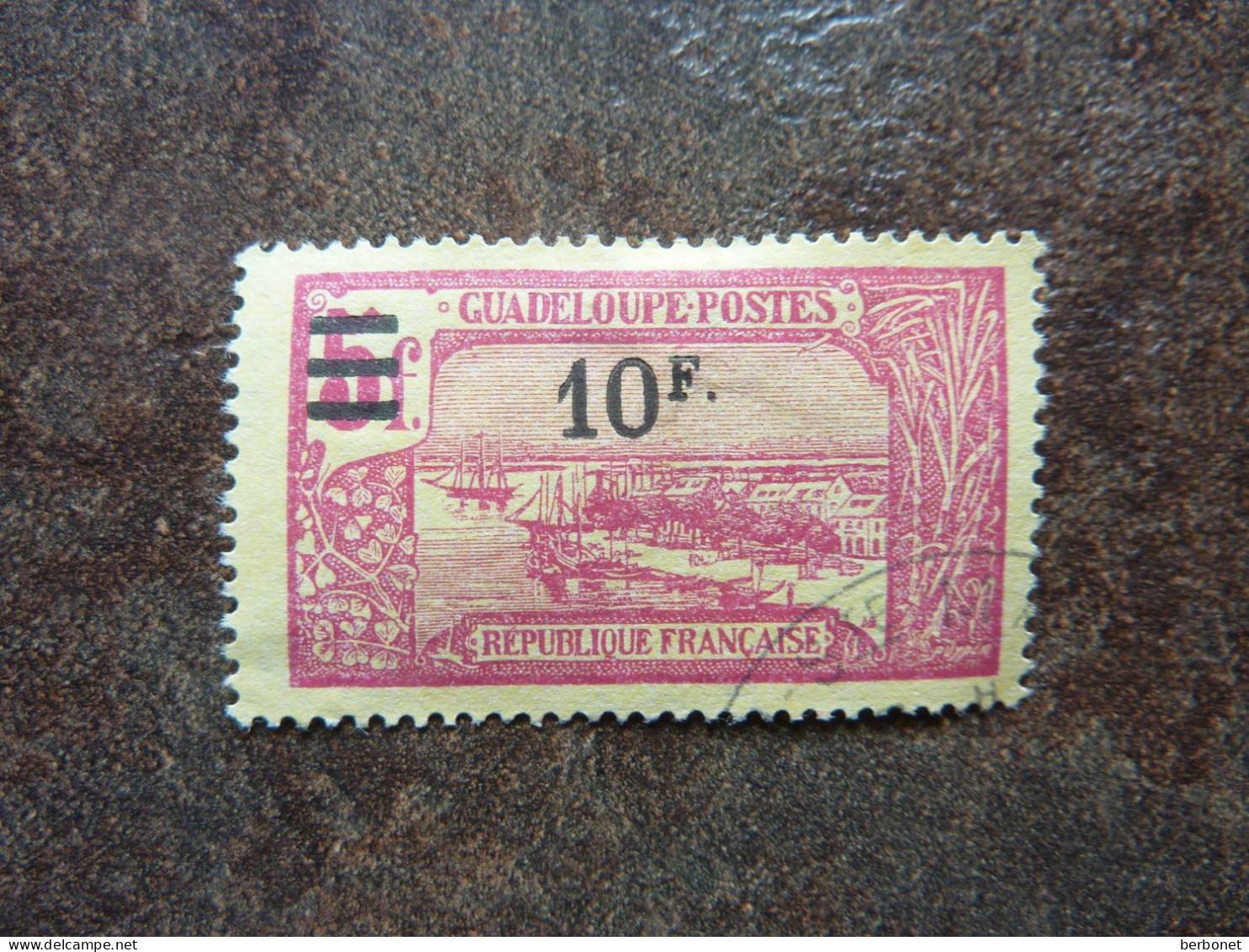 1927  Pointe à Pitre Surchargé 10F  Sur 5F   Y&T= 97    TBE - Used Stamps