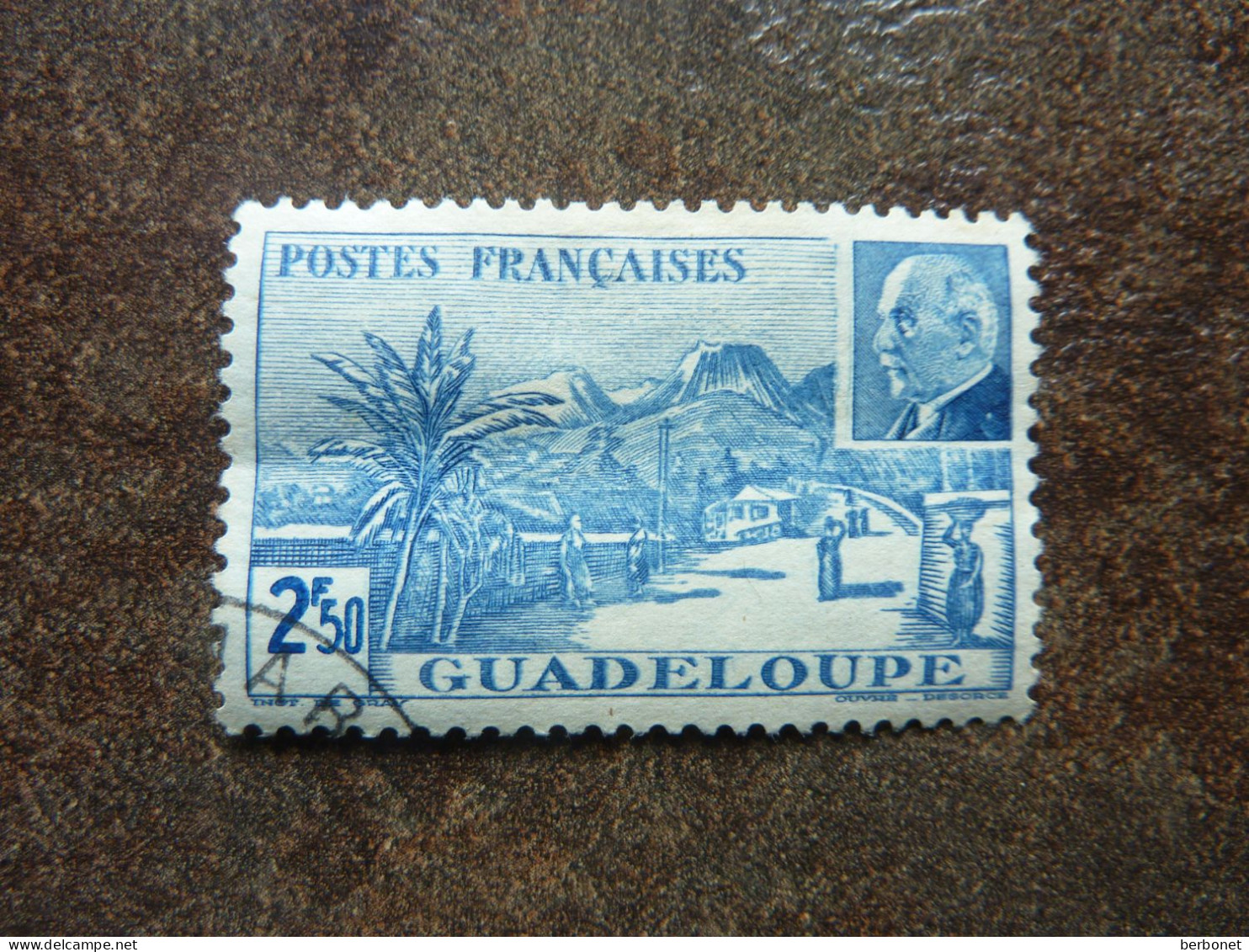1941 La Grande Soufrière Et Pétain   2F   Y&T= 162     TBE - Used Stamps
