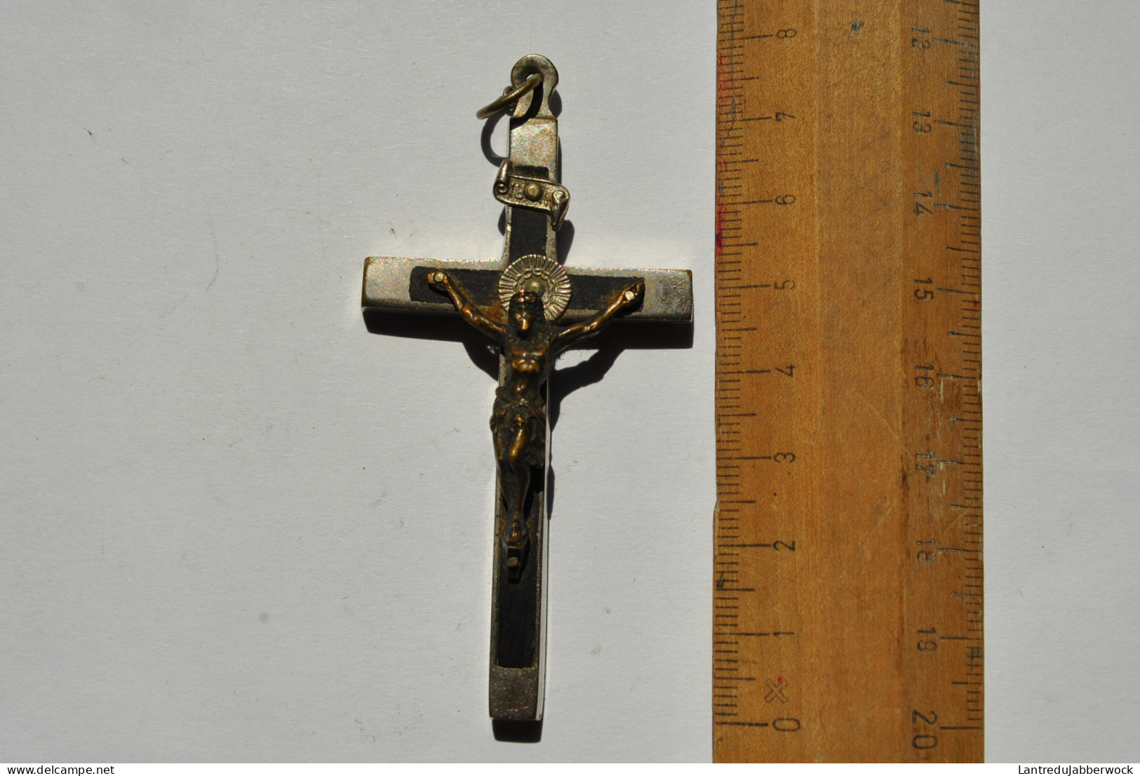 Ancien Grand Pendentif Crucifix Bois Noir Et Metal Kruisbeeld Zwarte Hout En Metaal Reliquaire Chapelet Croix Pectorale - Religion &  Esoterik