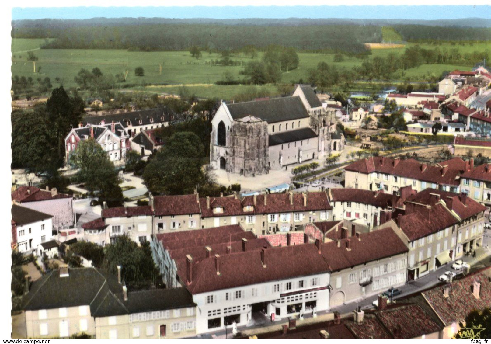Montier-en-Der (52 - Haute-Marne) - Vue Aérienne - Centre - Eglise Abbatiale - Haras National - 47-28 A - Montier-en-Der