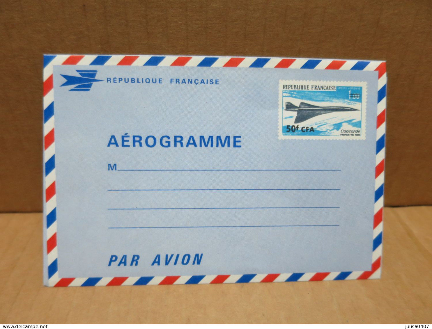 ILE DE LA REUNION Aérogramme Non Utilisé Concorde Premier Vol  50f CFA - First Flight Covers