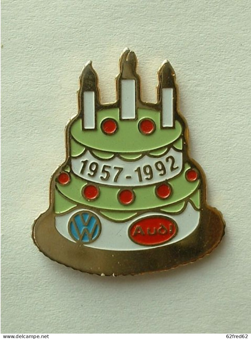 PIN'S AUDI VW  - 1957 / 1992 - Audi