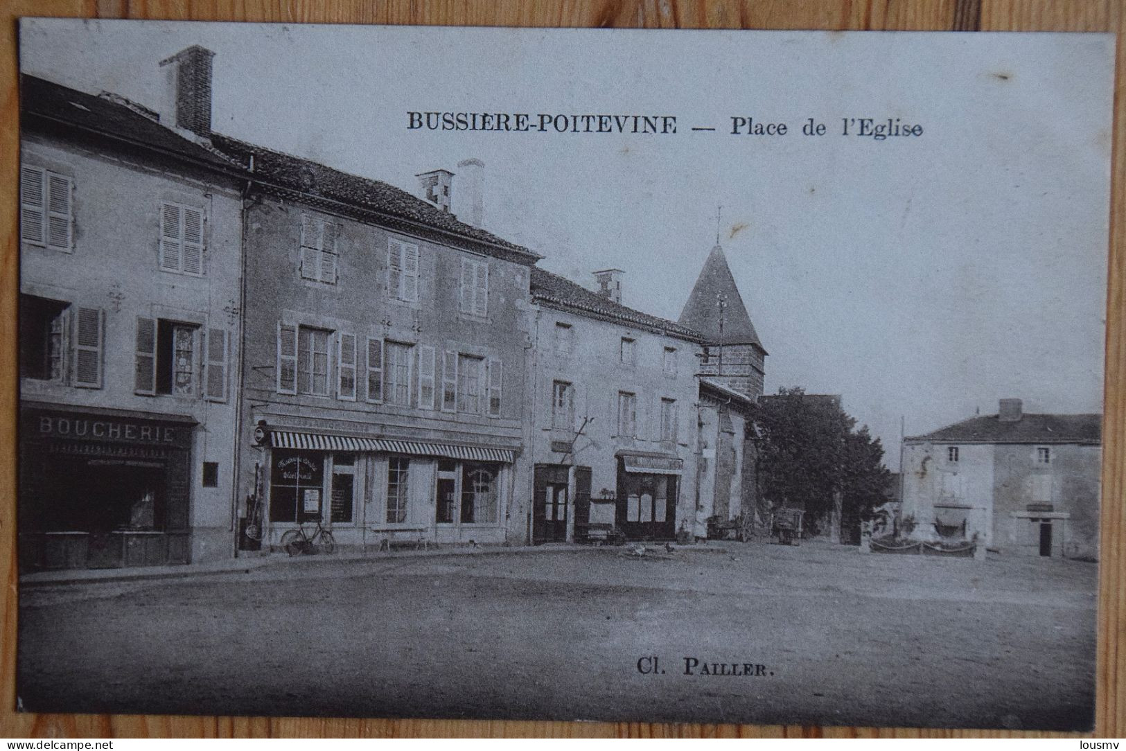 87 : Bussière-Poitevine - Place De L'Eglise - Commerces - Boucherie - (n°28902) - Bussiere Poitevine