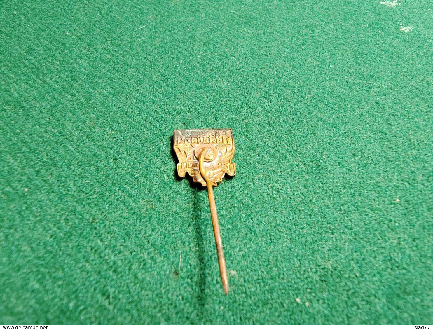 SD Trgovacki Football Club Zrenjanin Banat Serbia Yugoslavia Pin Badge - Fútbol