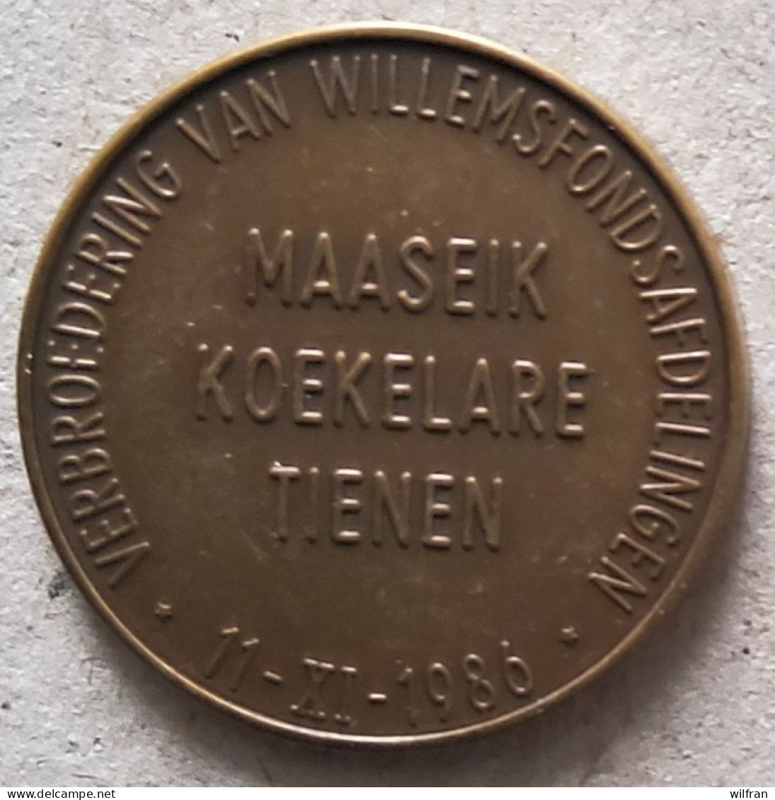 4609 Vz Cum Firma Amicitia - Kz Willemsfonds Maaseik Koekelare Tienen - Tokens Of Communes