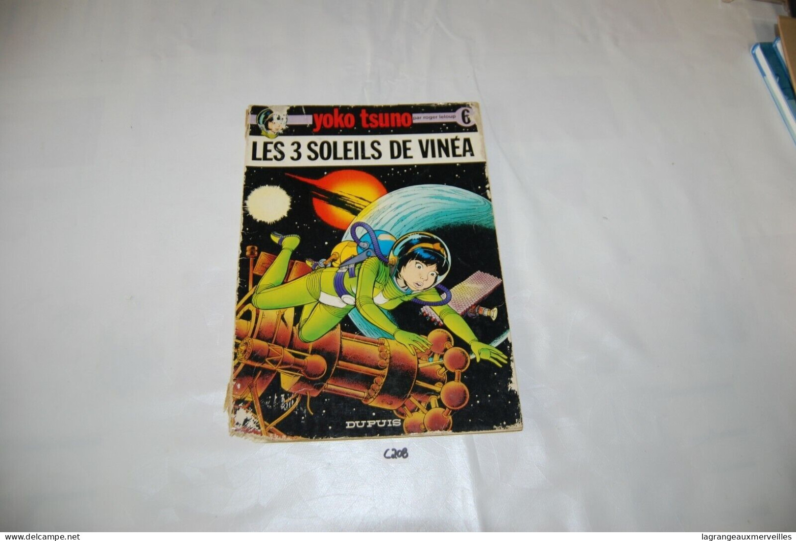 C208 Bande Dessinée - Yoko Tsuno - 6 - Les 3 Soleils De Vinéa - A Restaurer - Yoko Tsuno