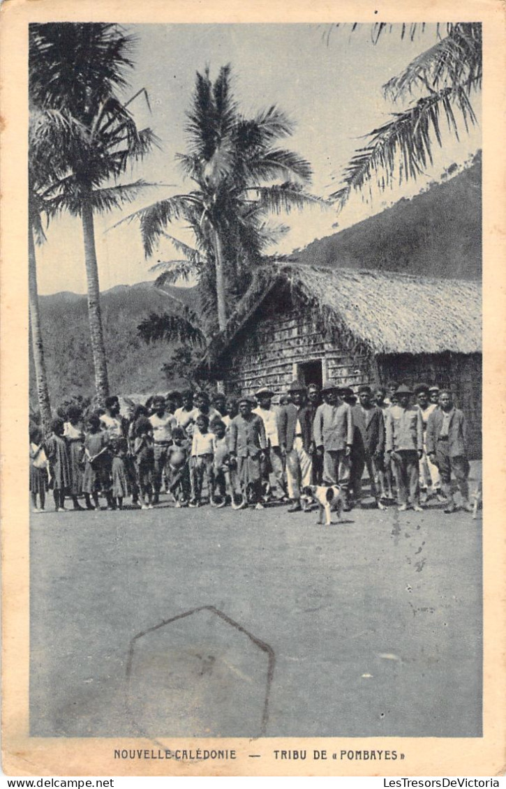 NOUVELLE CALEDONIE - Tribu De Pombayes  - Carte Postale Ancienne - Nouvelle-Calédonie