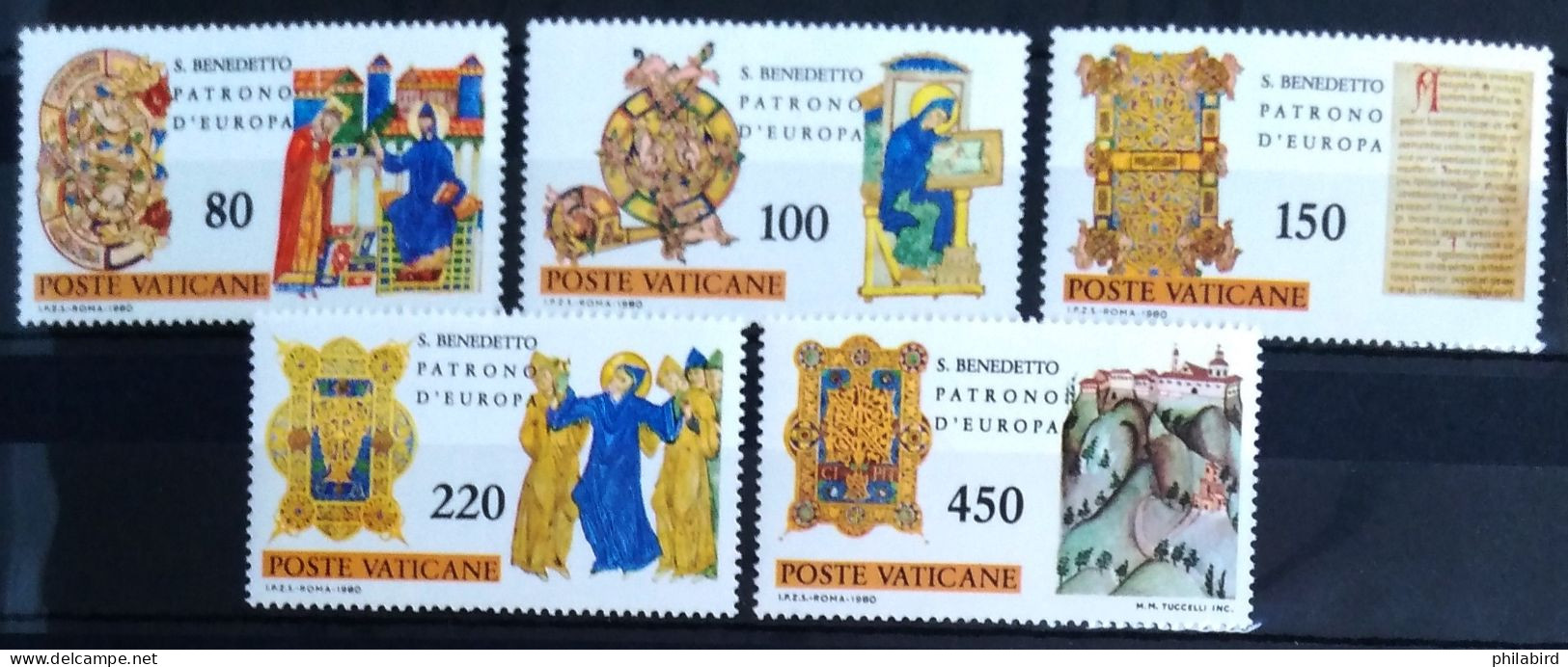VATICAN                          N° 689/693                        NEUF** - Unused Stamps