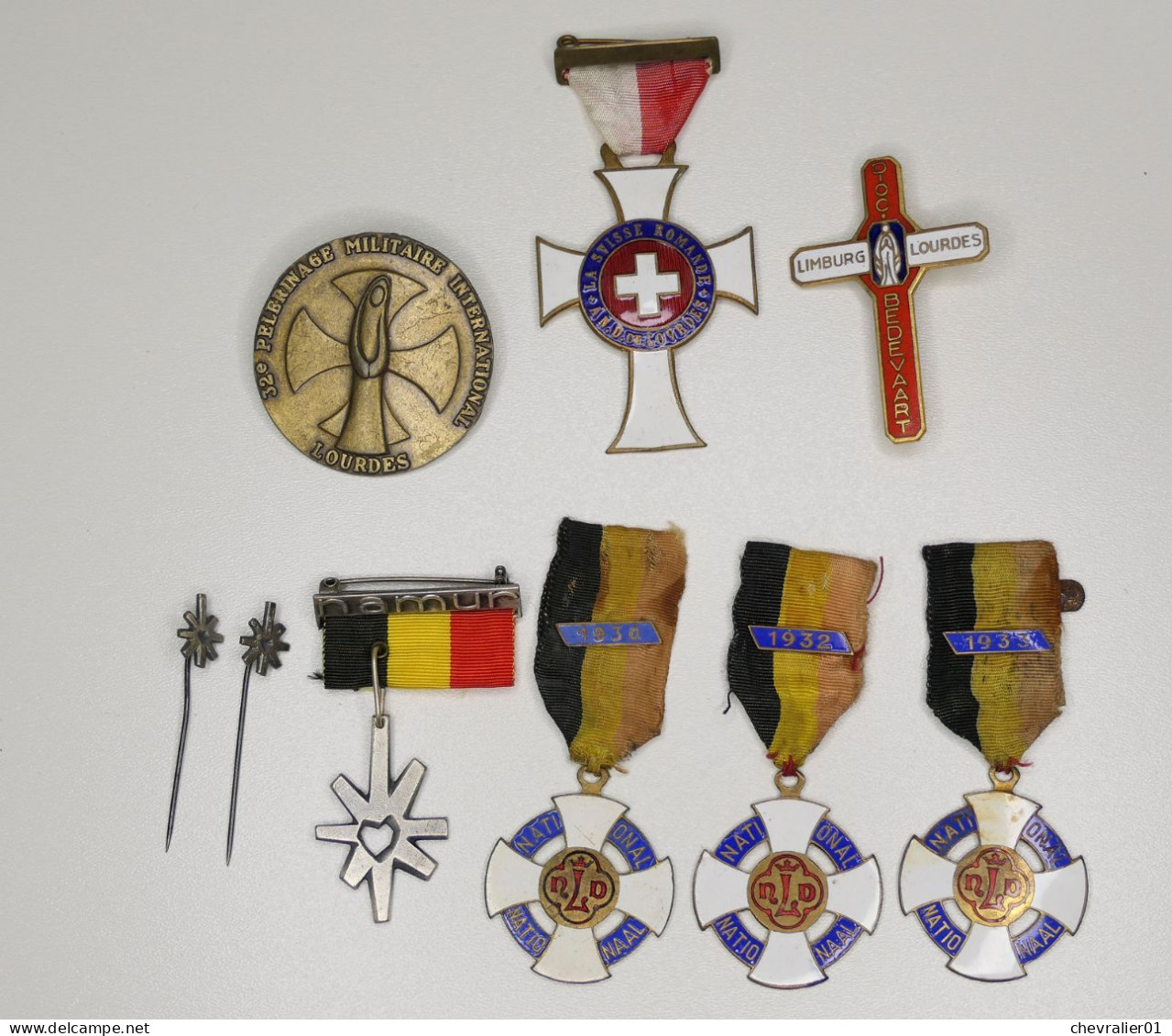 Militaria-insigne_Pélérinage_BE_FR_NL_CH_lot De 9 Médailles De Pélérinage Militaire_lot 01 - Belgique