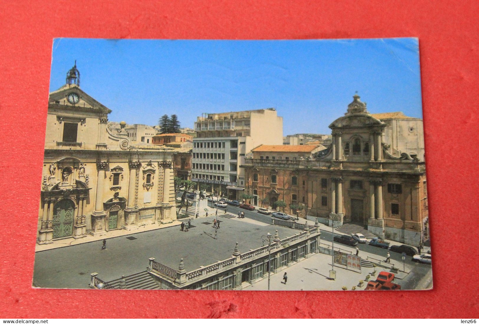 Ragusa Piazza S. Giovanni 1987 - Ragusa