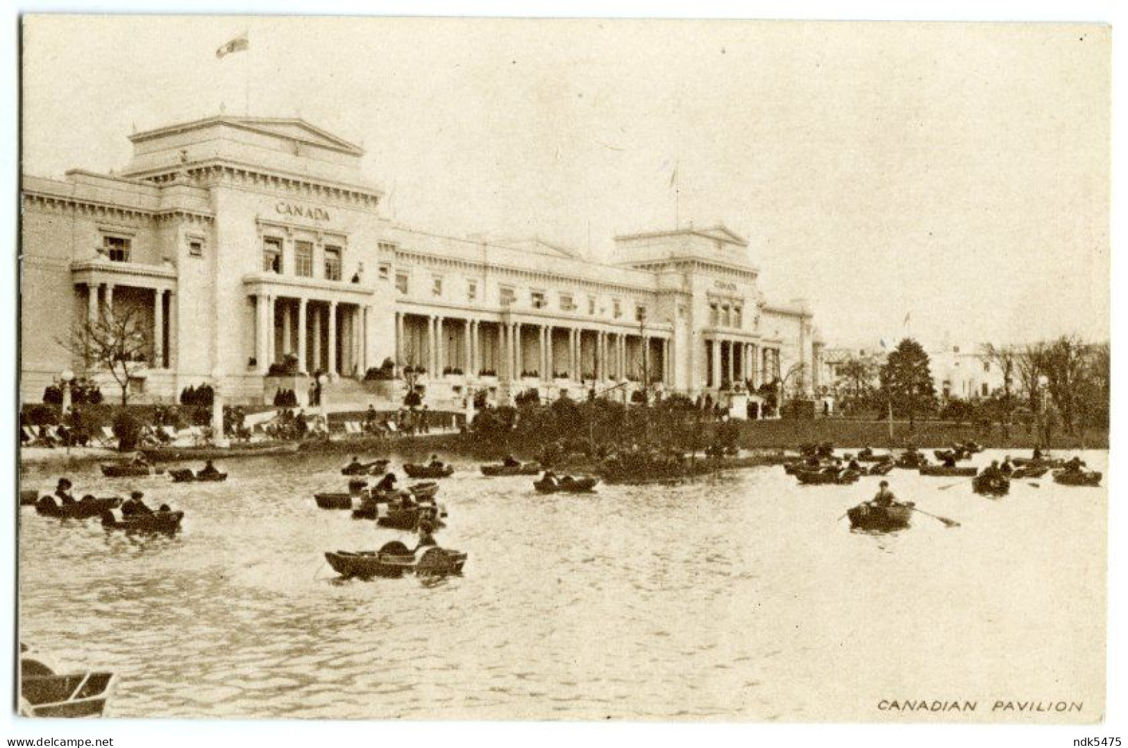 LONDON : WEMBLEY, BRITISH EMPIRE EXHIBITION, 1924 - CANADIAN PAVILION - Londen - Buitenwijken