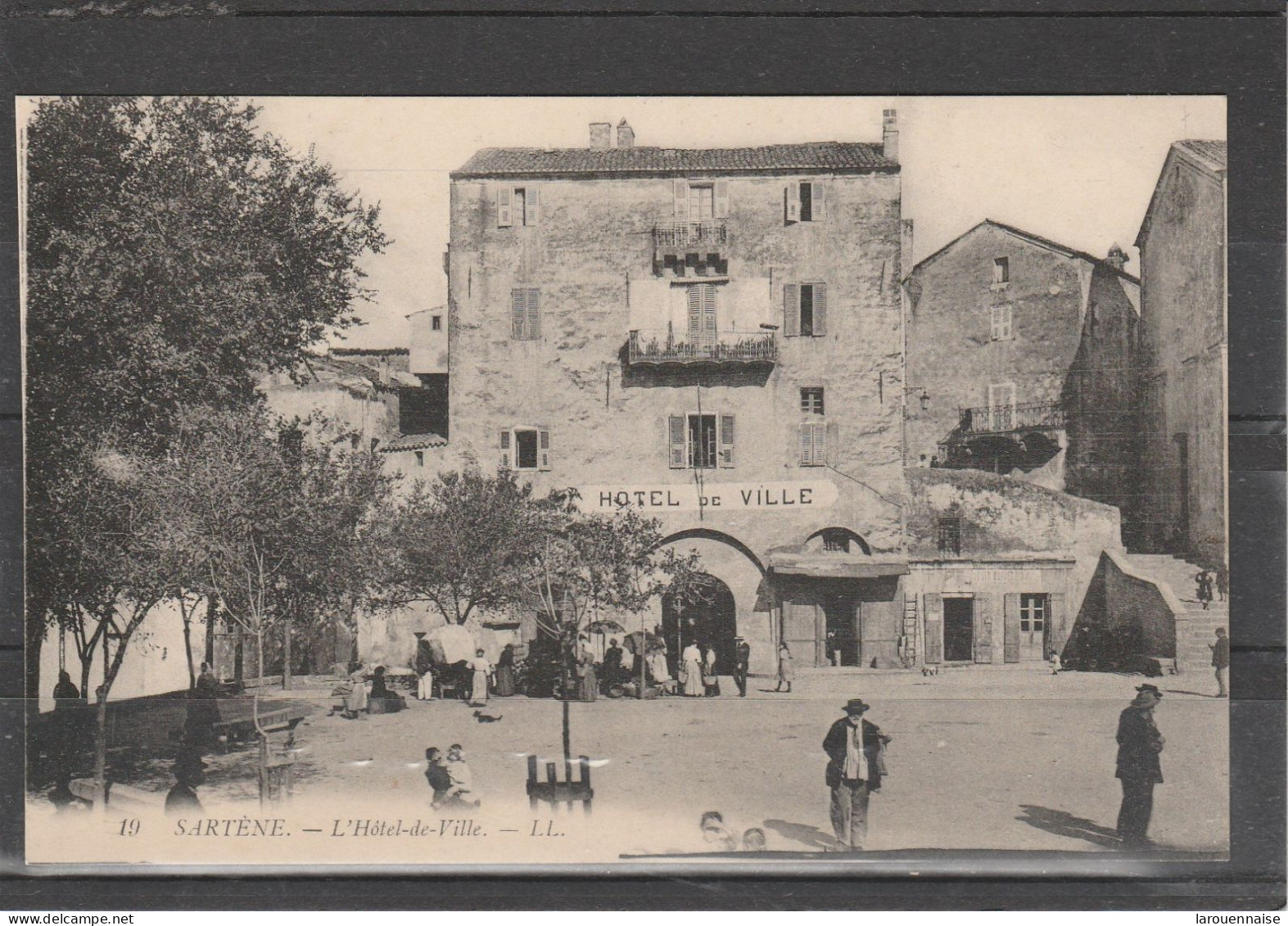 20 - 2A - SARTENE - L' Hôtel De Ville - Sartene