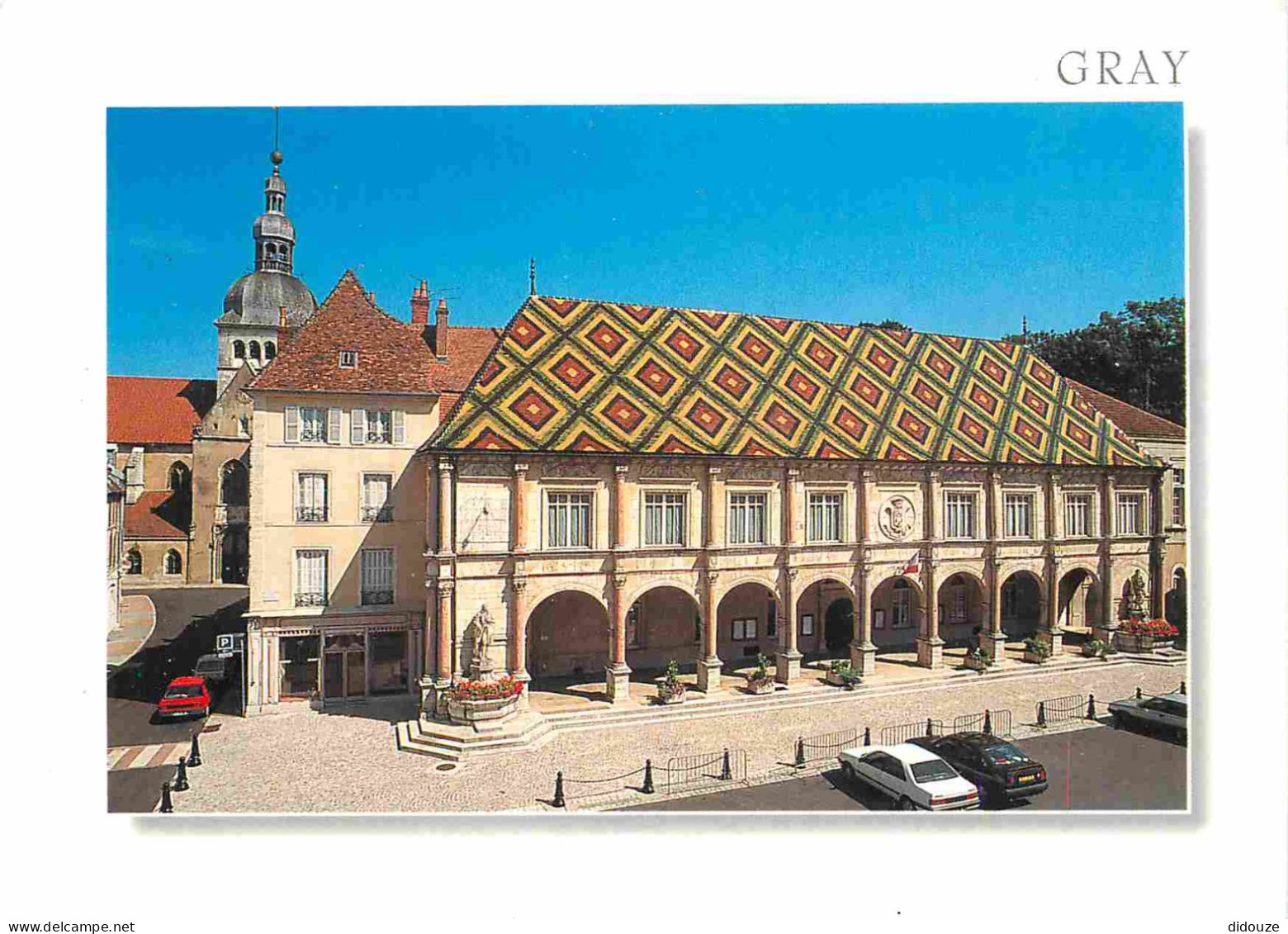 70 - Gray - L'Hôtel De Ville Avec Son Toit De Tuiles Vernissées - CPM - Voir Scans Recto-Verso - Gray