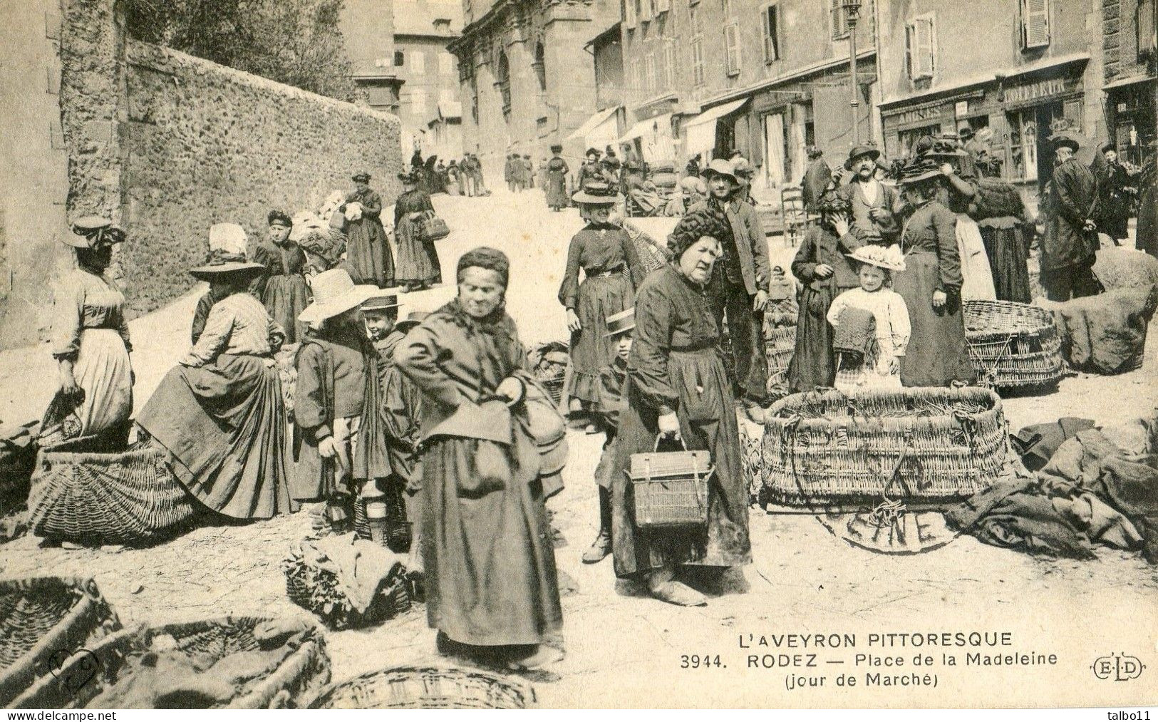 12 - Rodez - Place De La Madeleine - Jour De Marché - Rodez