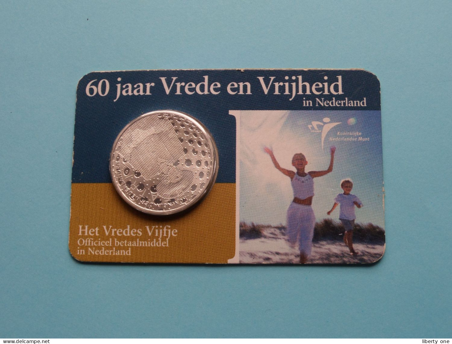 60 Jaar VREDE En VRIJHEID Vijfje > Officiële Herdenkingsmunt 2005 - 5 Euro ( Zie / Voir / See > DETAIL > SCANS ) ! - Nederland