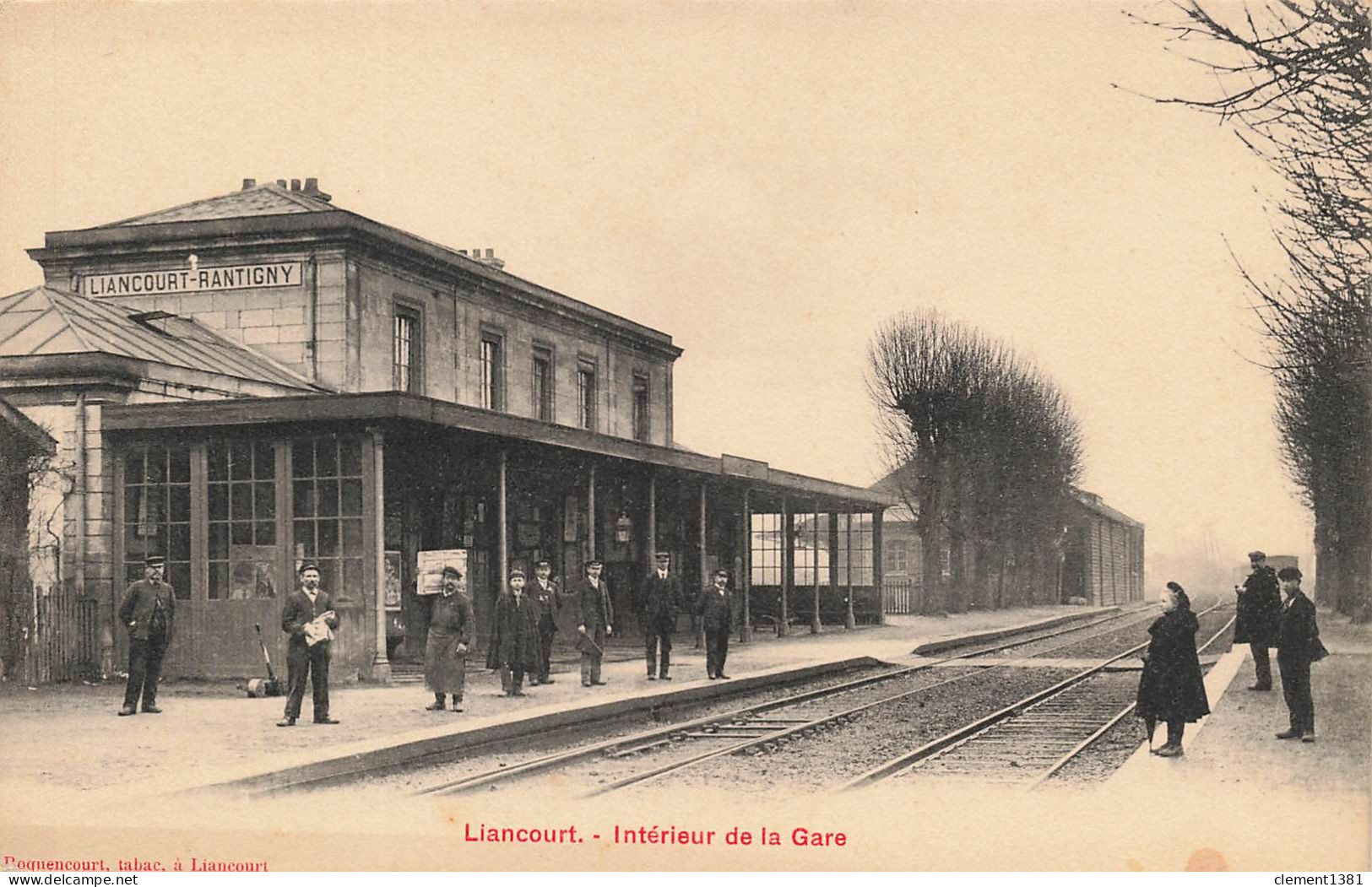 Liancourt Interieur De La Gare - Liancourt