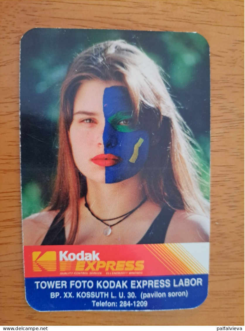 Pocket Calendar Hungary 1998 - Kodak, Woman - Formato Piccolo : 1991-00