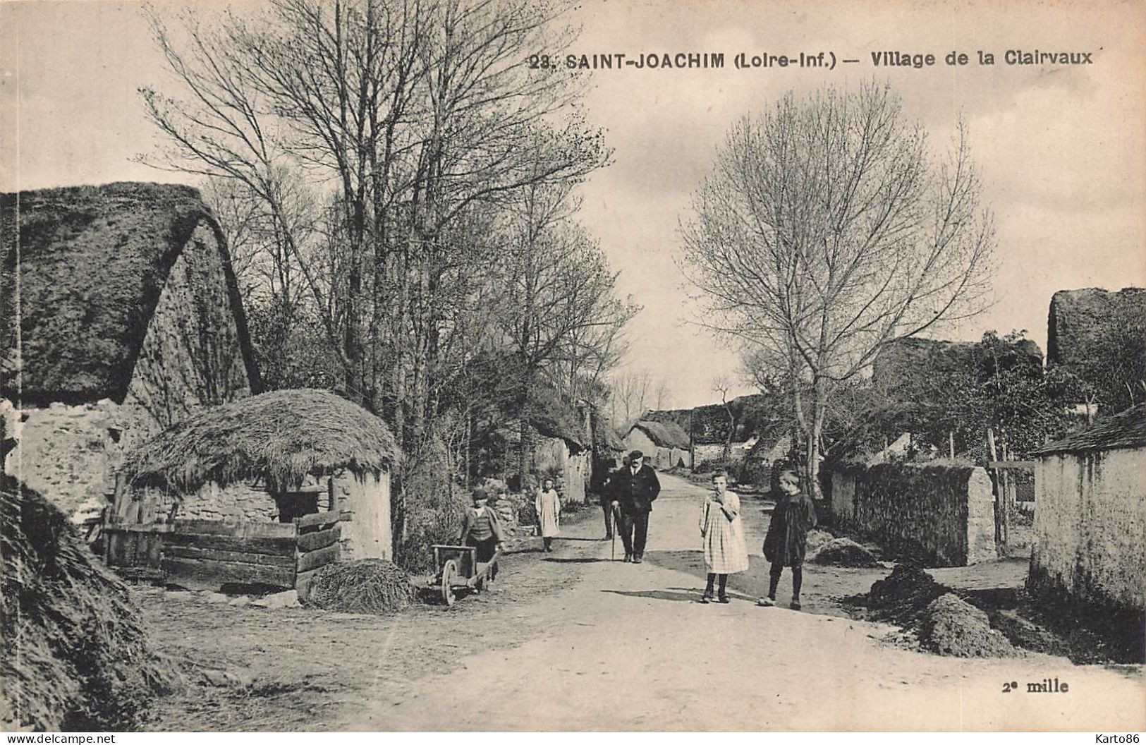 St Joachim * Route , Village Faubourg De Clairvaux * Villageois - Saint-Joachim