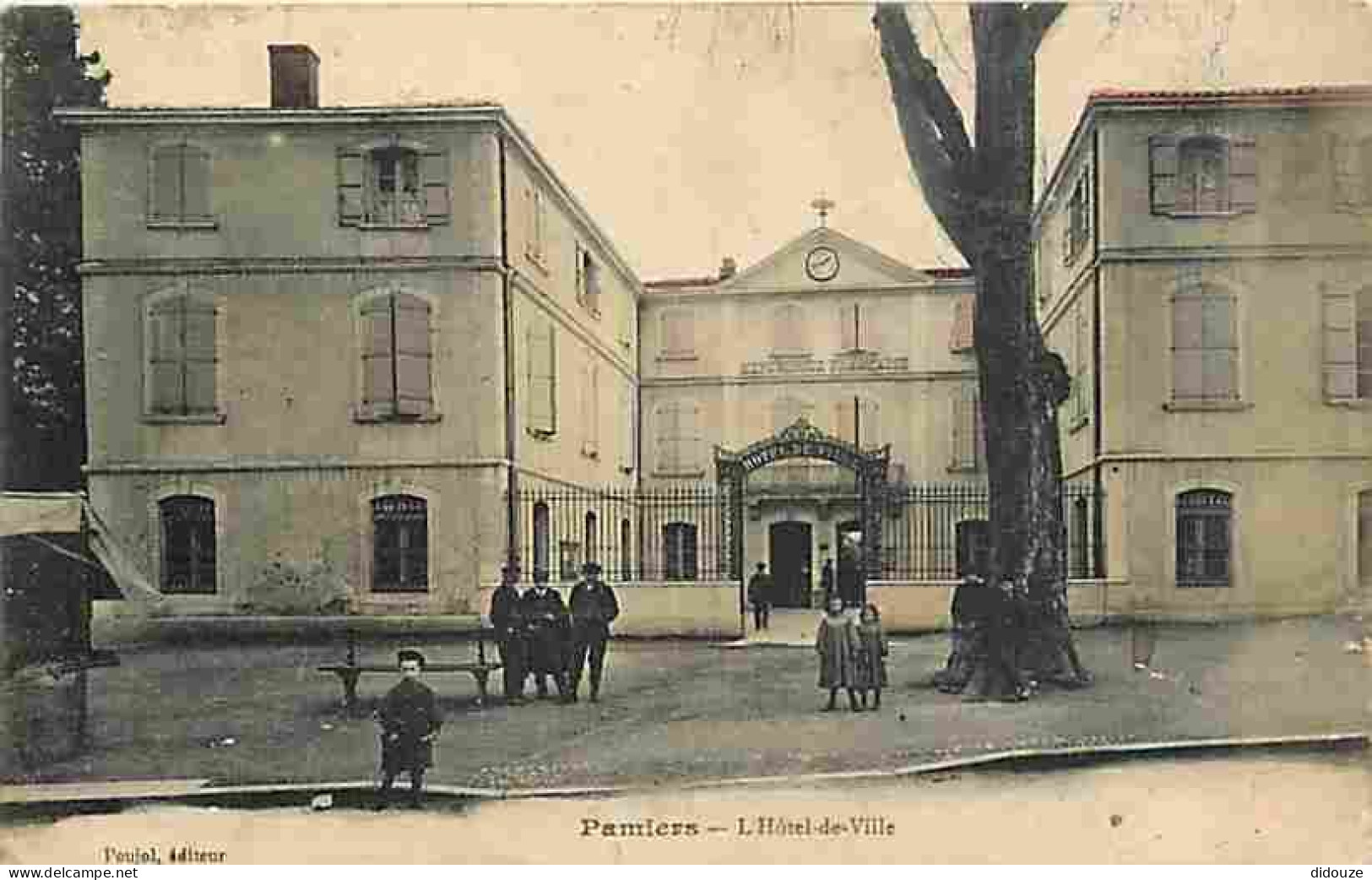 09 - Pamiers - L'Hotel De Ville - Animée - CPA - Voir Scans Recto-Verso - Pamiers